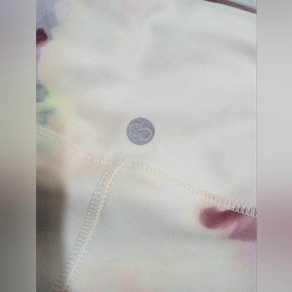 CALIA by Carrie Underwood Women's Leggings with Cream and Purple Design - Picture 5 of 5